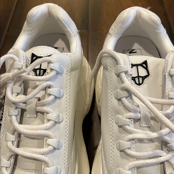 Naked Wolfe Sprinter Mega Platform Sneaker - Picture 16 of 16